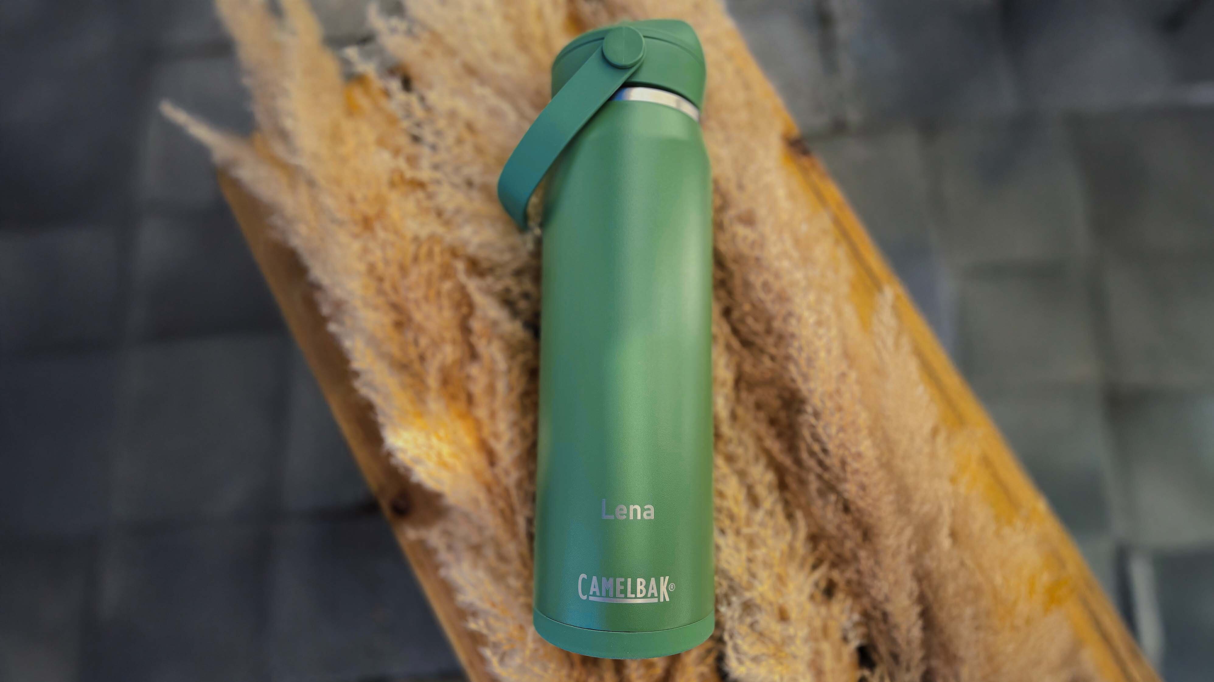 https://www.camelbak.se/pub_docs/files/print_lena_16x9.jpg